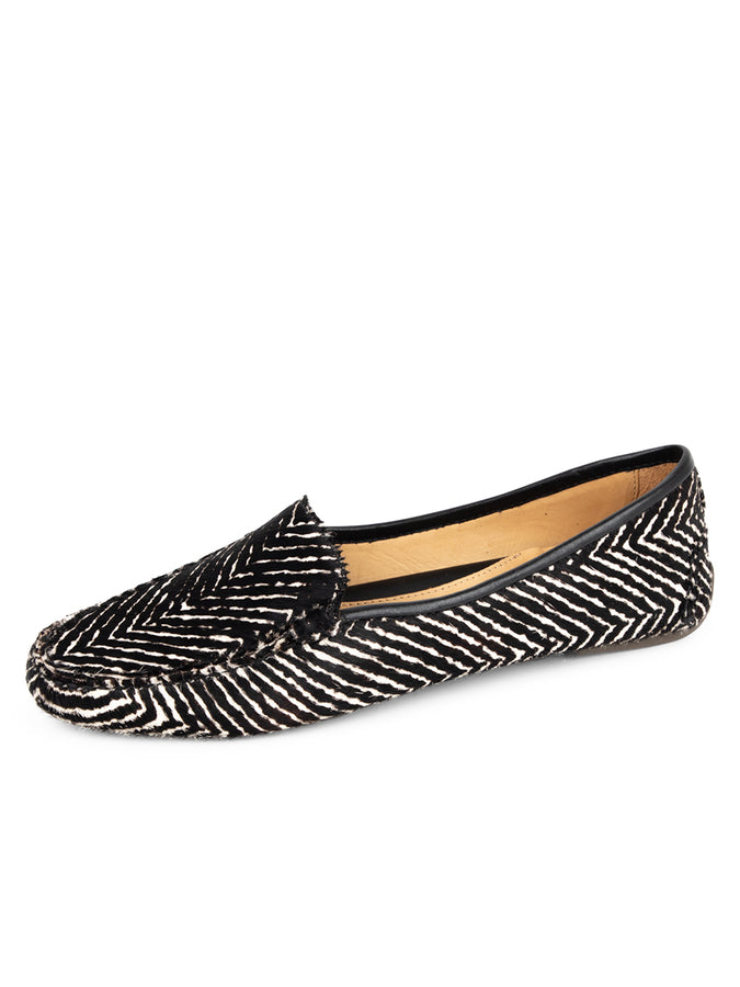 patricia green Patricia Green Women’s Jillian Driving Moccasin in Haircalf in Black & White Herringbone Haircalf patricia green Patricia Green Women’s Jillian Driving Moccasin in Haircalf in Black & White Herringbone Haircalf