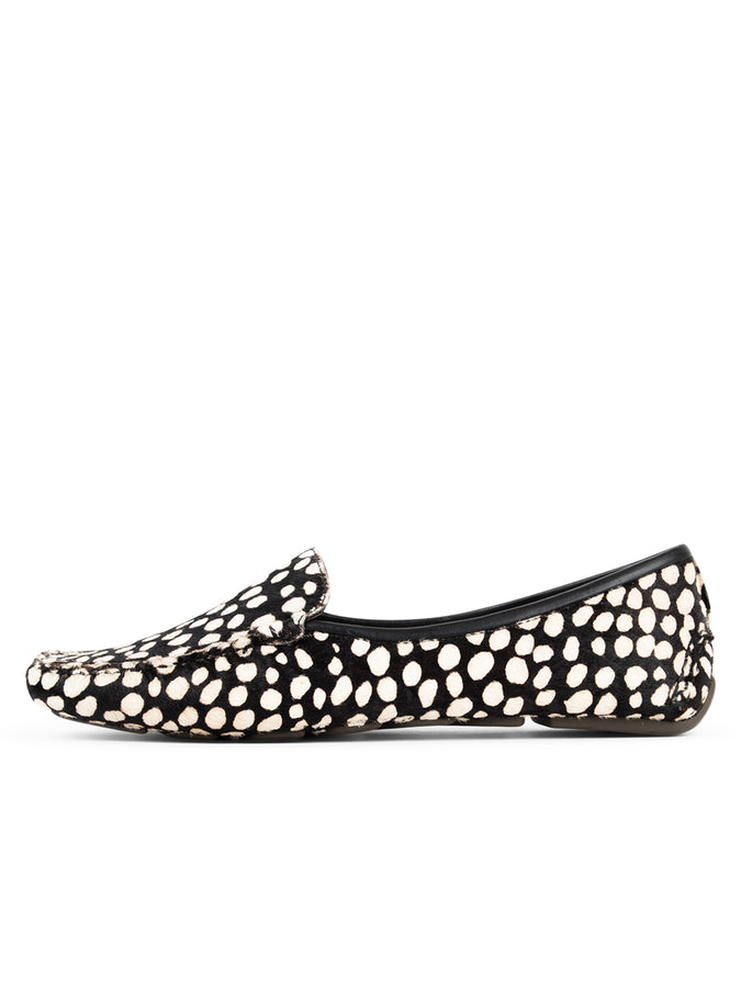 Patricia Green Patricia Green Women’s Jillian Driving Moccasin In Haircalf In Black & White Spotted