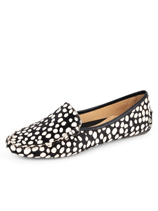 patricia green Patricia Green Women’s Jillian Driving Moccasin in Haircalf in Black & White Spotted patricia green Patricia Green Women’s Jillian Driving Moccasin in Haircalf in Black & White Spotted