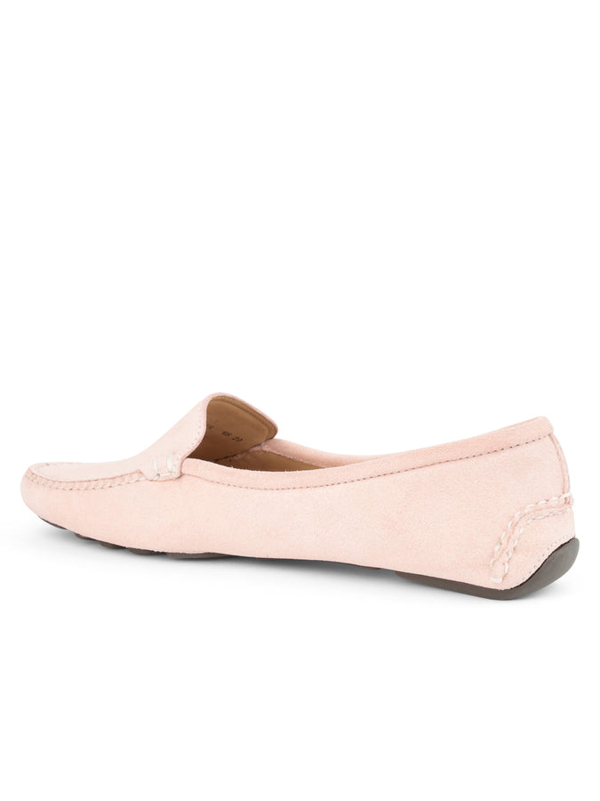 Patricia Green Patricia Green Women’s Jillian Driving Moccasin In Suede In Blush