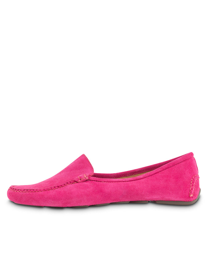 Patricia Green Patricia Green Women’s Jillian Driving Moccasin In Suede In Magenta