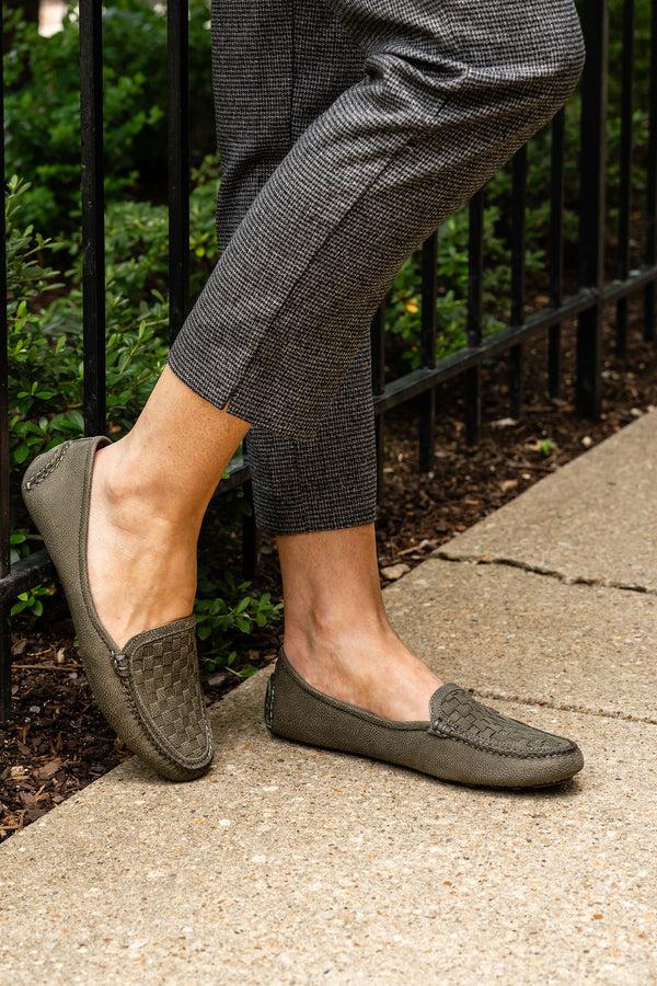 Patricia Green Patricia Green Women’s Kelly Woven Driving Moccasin In Olive