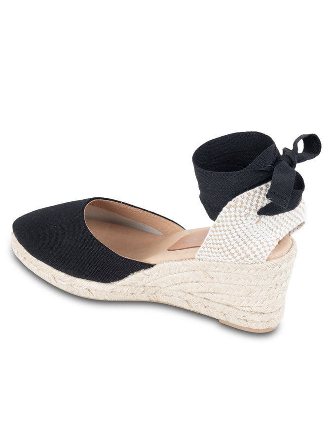 Patricia Green Patricia Green Women’s Leon Closed Toe Lace Up Espadrille In Black
