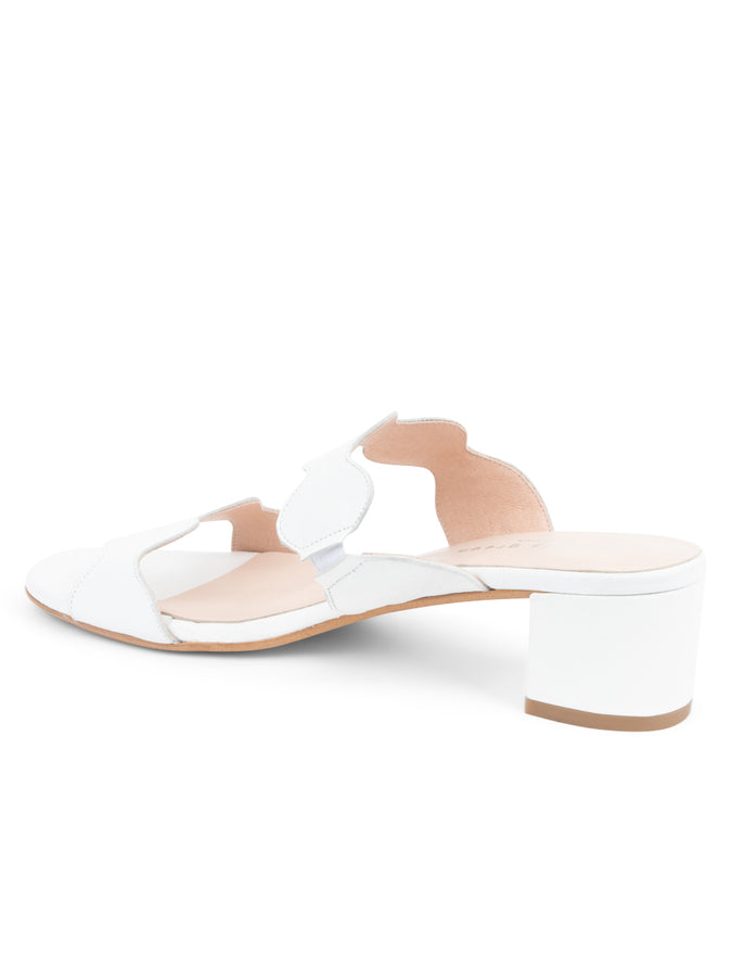 Patricia Green Patricia Green Women’s Palm Beach Block Heel Scalloped Sandal In White Leather