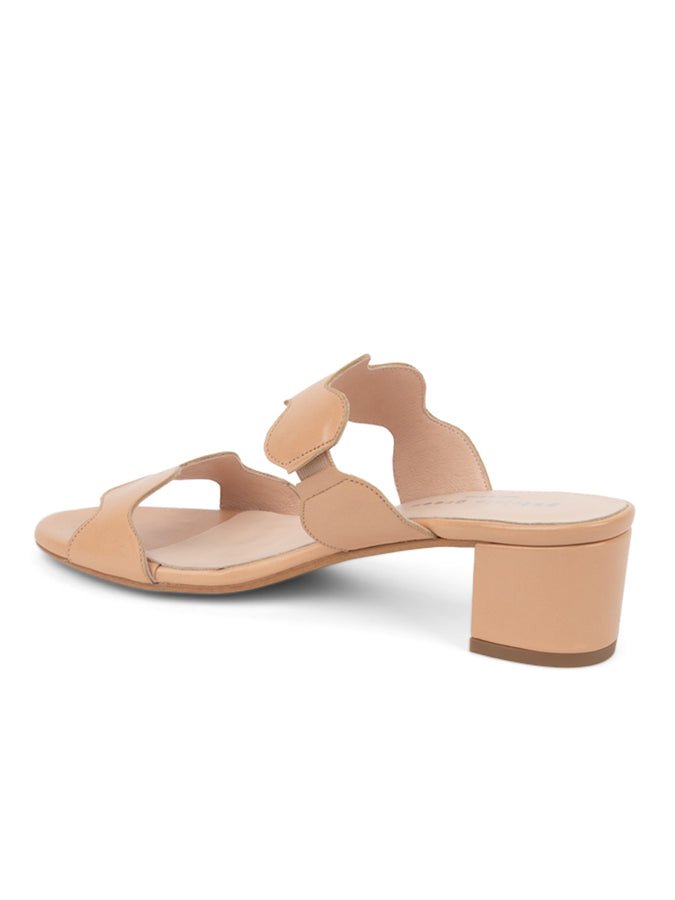 Patricia Green Patricia Green Women’s Palm Beach Block Heel Scalloped Sandal In Nude Leather