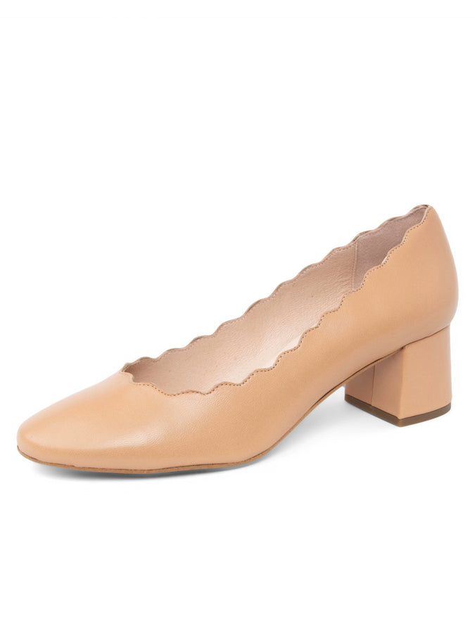 patricia green Patricia Green Women’s Palm Beach Pump in Nude Leather patricia green Patricia Green Women’s Palm Beach Pump in Nude Leather