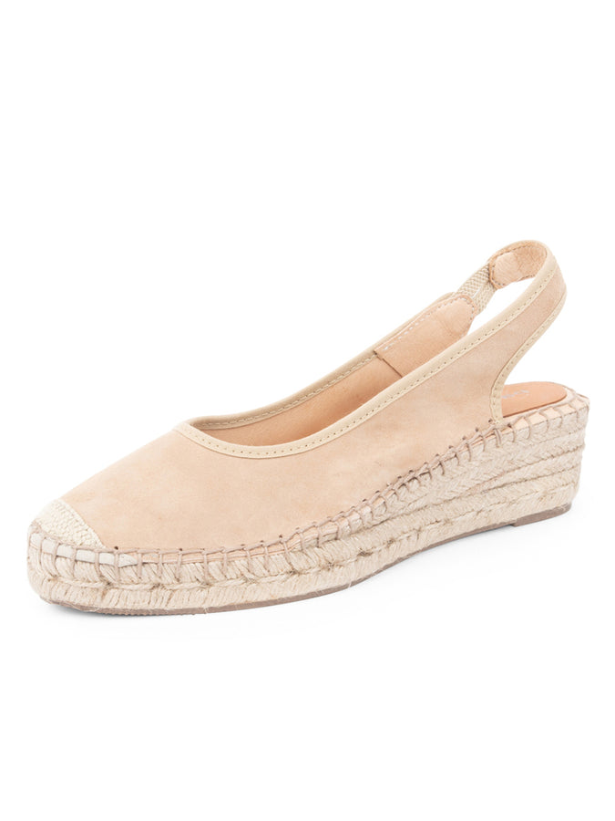 patricia green Patricia Green Women’s Valencia Closed Toe Slingback Espadrille in Camel