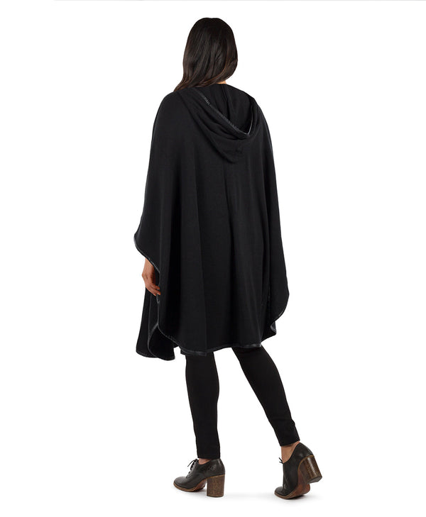 Patricia Nash Hooded Cape With Clasp Vintage