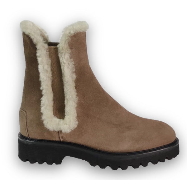 Patrizio Dolci Chelsea Boots Taupe