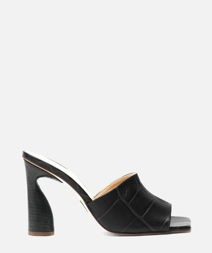 paul andrew ARC MULE black