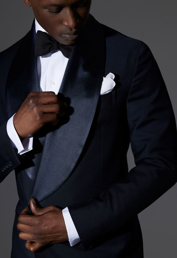 Paul Stuart Double Breasted Satin Shawl Lapel Tuxedo
