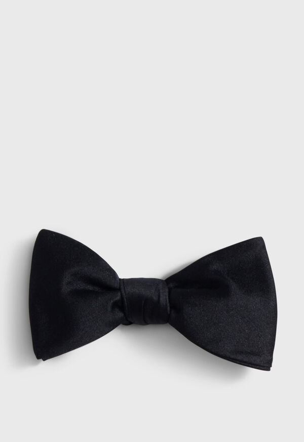 paul stuart Banded Satin Formal Bow Tie