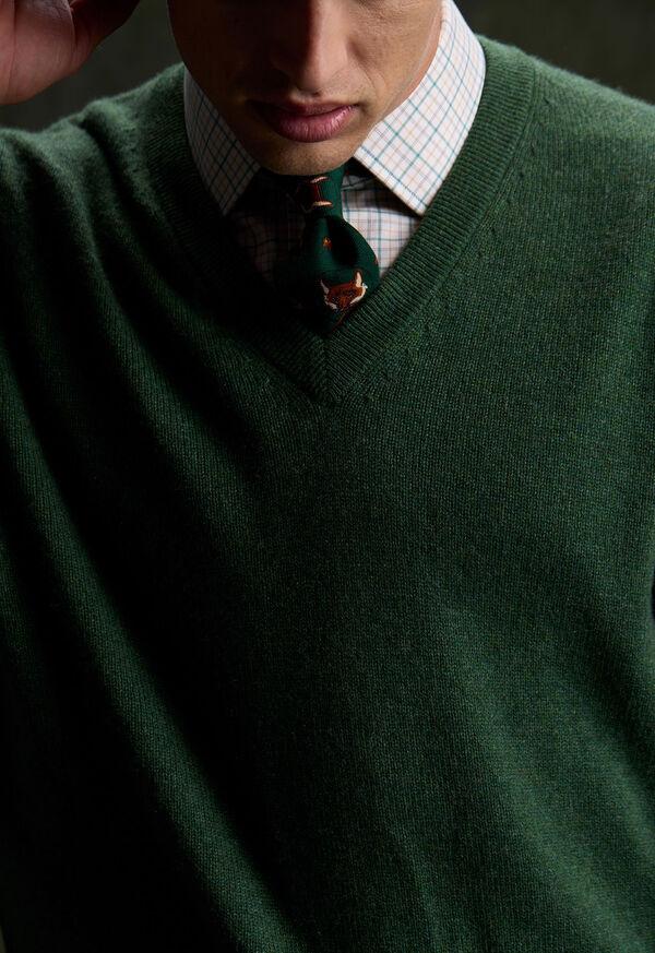 Paul Stuart Classic Cashmere V-Neck Sweater