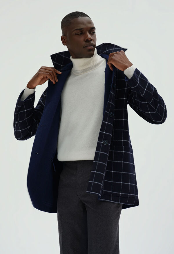 Paul Stuart Essential Cashmere Turtleneck