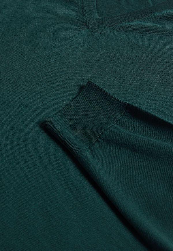 Paul Stuart Essential Merino Wool V-neck Sweater