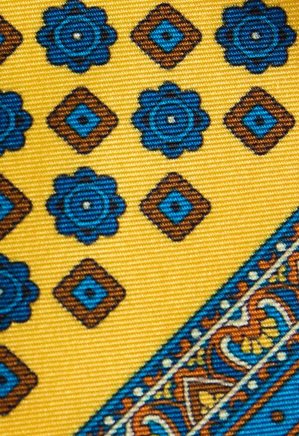 Paul Stuart Medallion Print Pocket Square