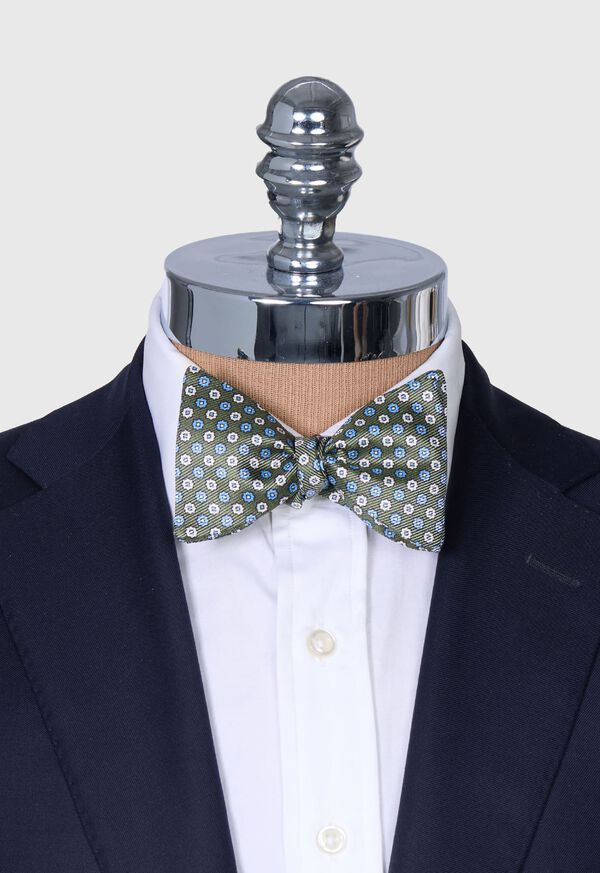 Paul Stuart Printed Silk Small Floral Bow Tie