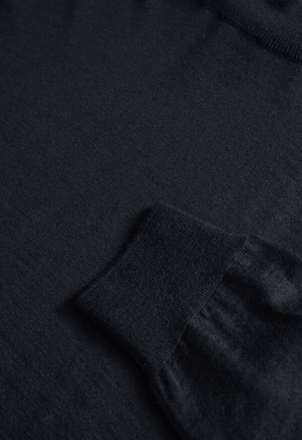 Paul Stuart Silk & Cashmere Turtleneck