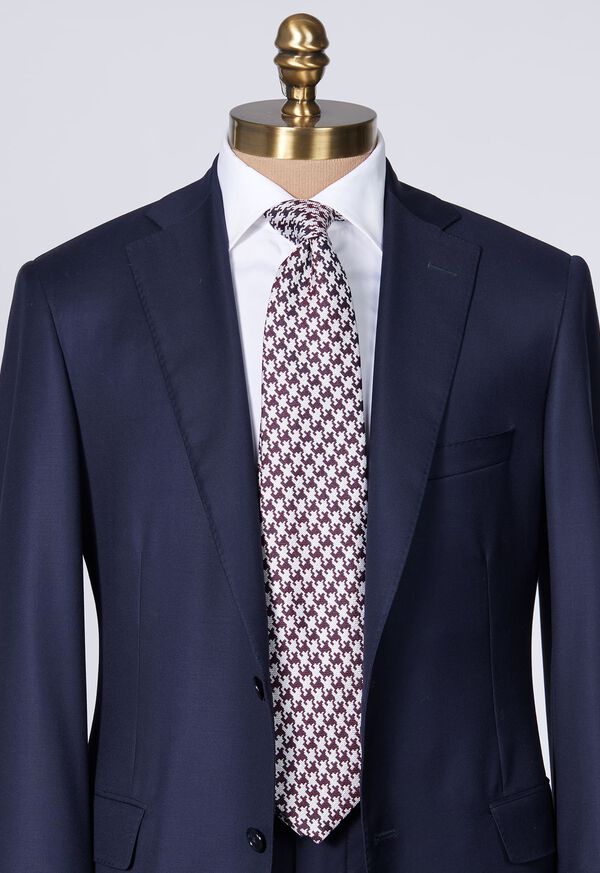 Paul Stuart Silk Jacquard Houndstooth Tie