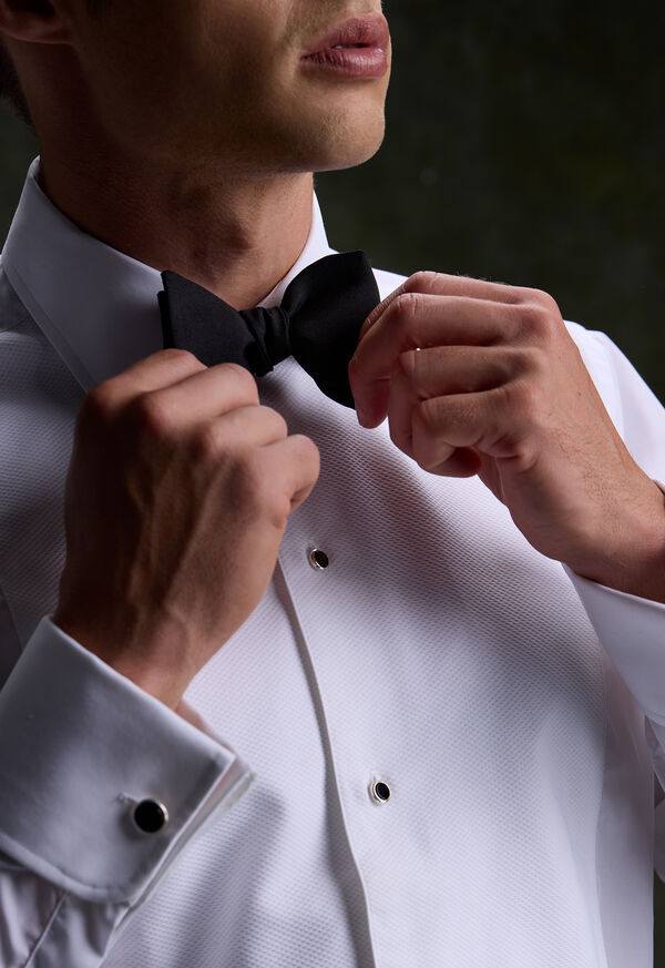 Paul Stuart Silk Solid Shantung Bow Tie