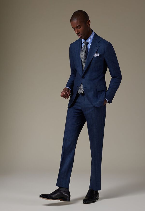 Paul Stuart Super 120s Wool Stripe Suit