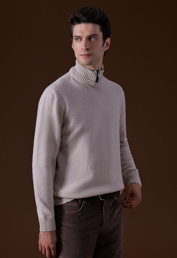Paul Stuart Wool & Cashmere Mock Neck Zip Sweater