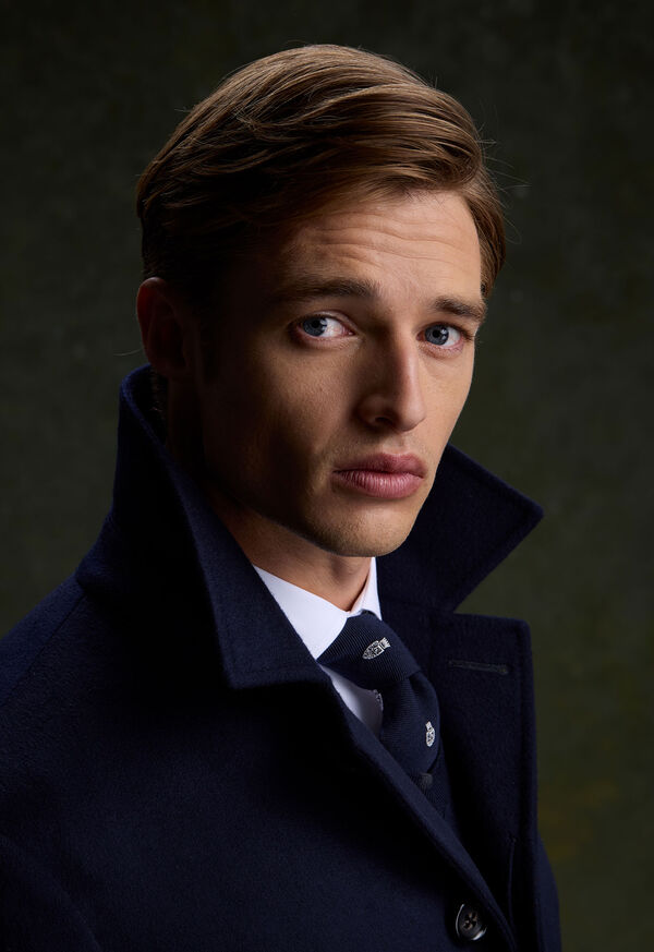 Paul Stuart Wool & Silk Crest Tie