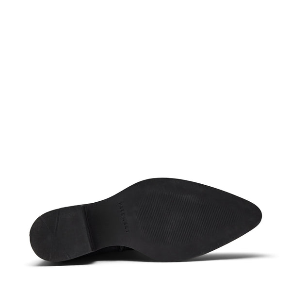 Pavement Finka - Black Suede