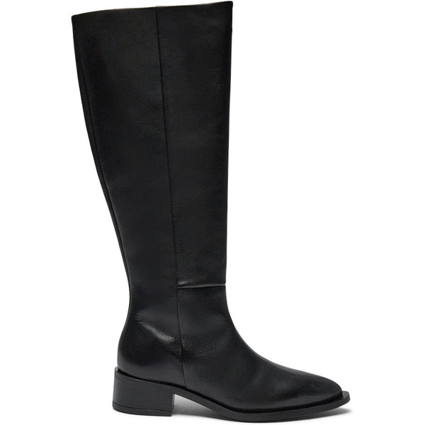 pavement Finka - Black