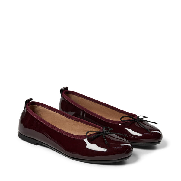 Pavement Lucy - Bordeaux Patent