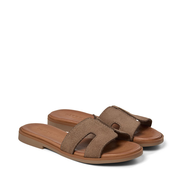 Pavement Pam - Mole Suede