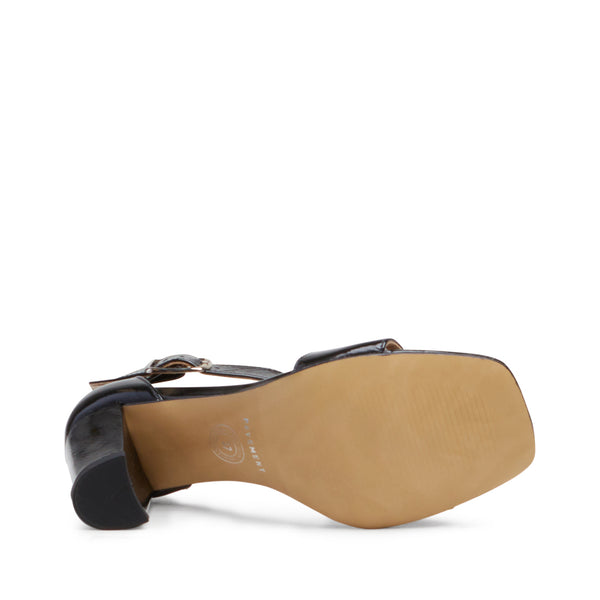 Pavement Sinna - Black Patent