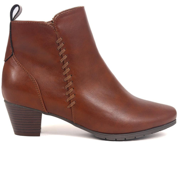 pavers Block-Heeled Ankle Boots - Tan