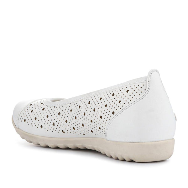 Pavers Breathable Lightweight Pumps - White