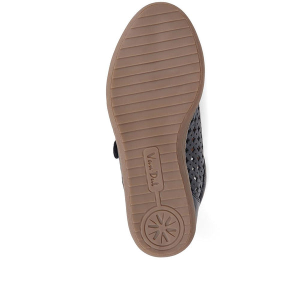 Pavers Casual Touch Fasten Shoes - Navy