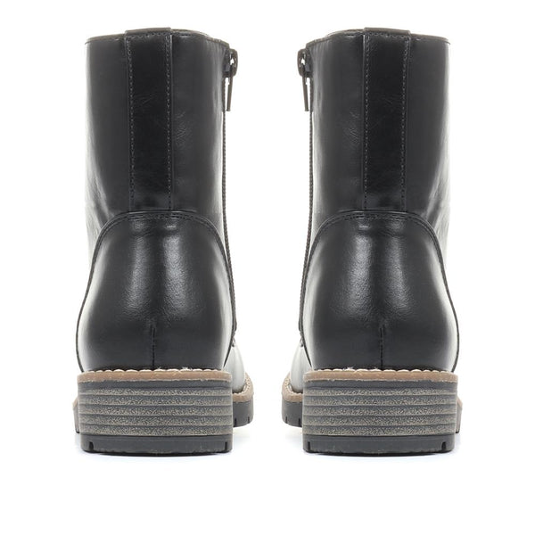 Pavers Chunky Lace-Up Ankle Boots - Black