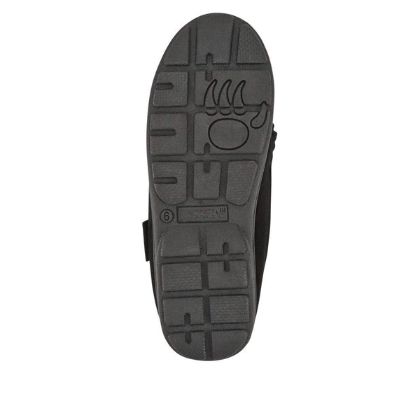 Pavers Chunky-Soled Warm Slippers - Black