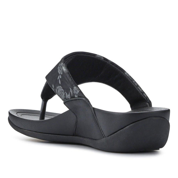 Pavers Chunky Toe Post Sandals - Black Floral