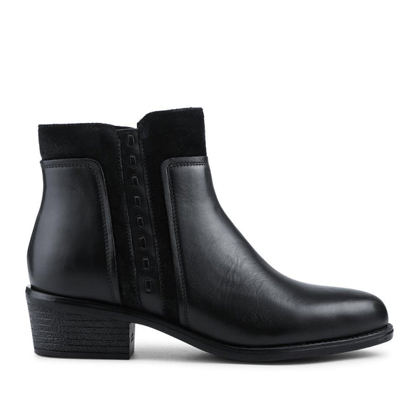 pavers Classic Wide Fit Leather Ankle Boots - Black