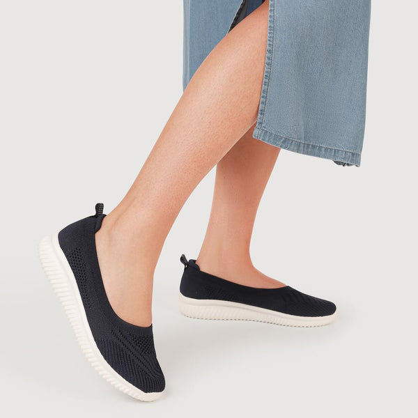 Pavers Cushioned Breathable Pumps - Navy