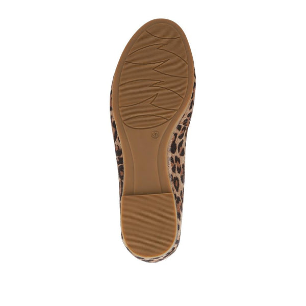 Pavers Cushioned Leather Pumps - Leopard