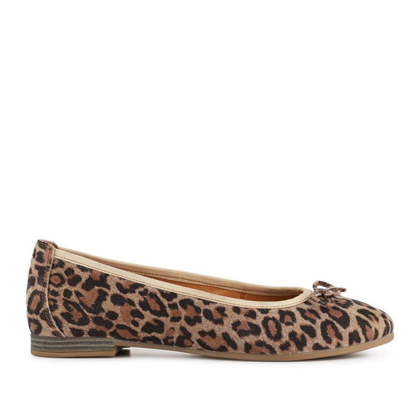 pavers Cushioned Leather Pumps - Leopard