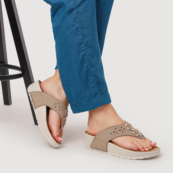 Pavers Cushioning Toe Post Sandals - Beige