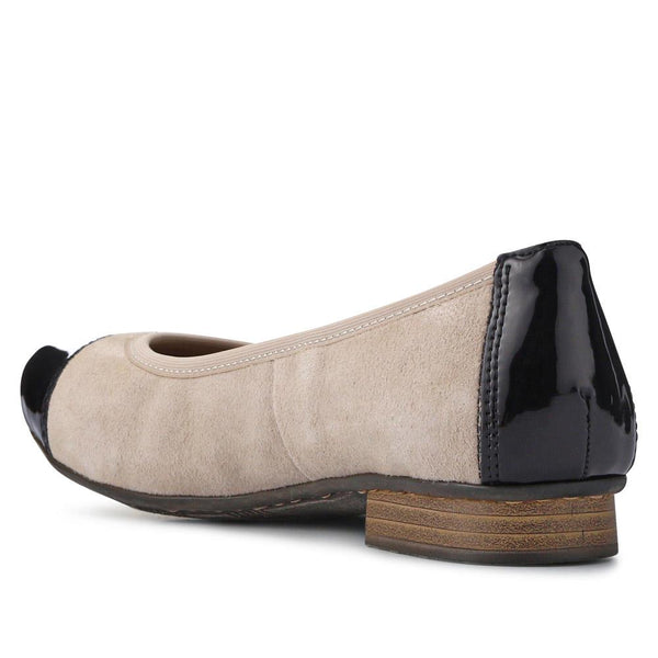 Pavers Extra-Cushioned Leather Pumps - Beige-Black