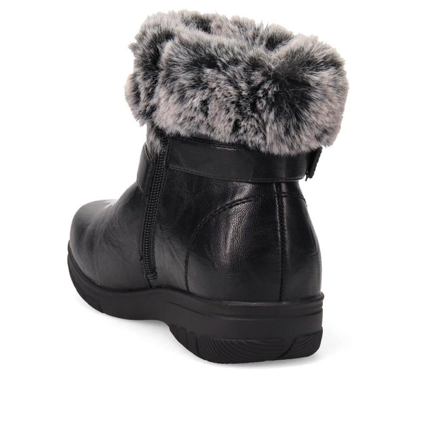 Pavers Extra-Wide Faux-Fur Cuff Ankle Boots - Black