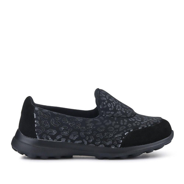 pavers Extra-Wide Slip-On Shoes - Black