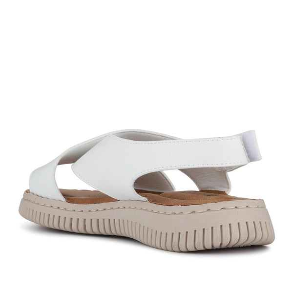 Pavers Flexible Touch-Fastening Sandals - White