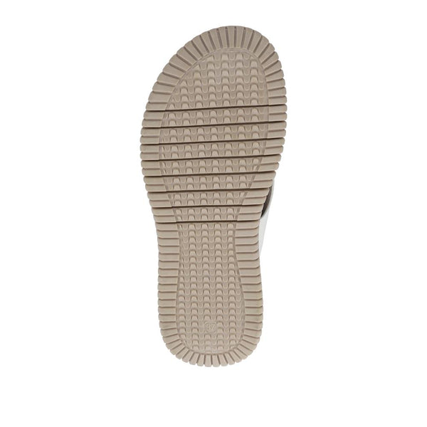 Pavers Flexible Touch-Fastening Sandals - White