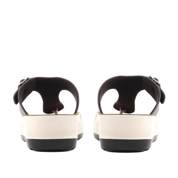 Pavers Fly Flot Toe Post Sandals - Black