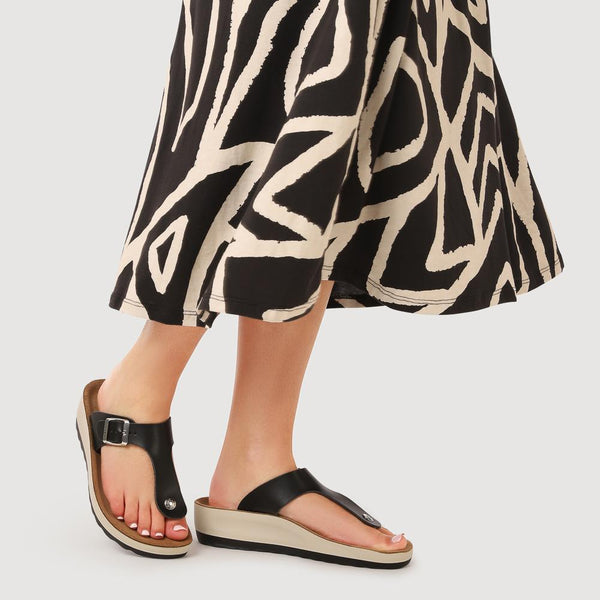 Pavers Fly Flot Toe Post Sandals - Black